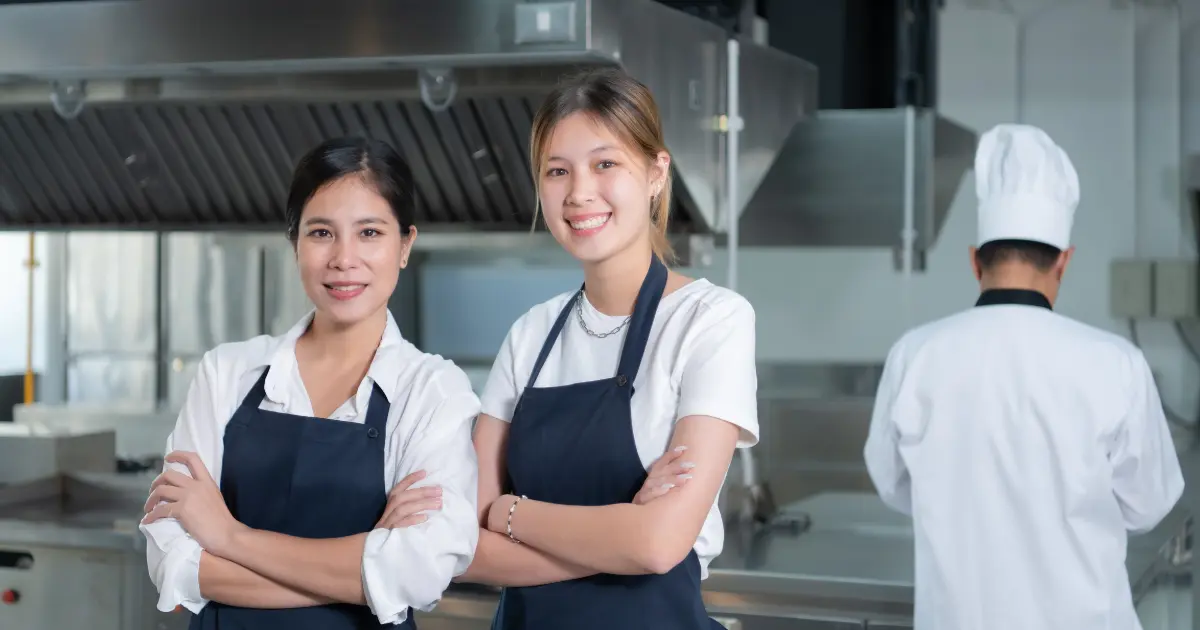 Find and hire reliable kitchen staff for your restaurant. Essential strategies for recruiting, interviewing, and retaining top culinary talent.